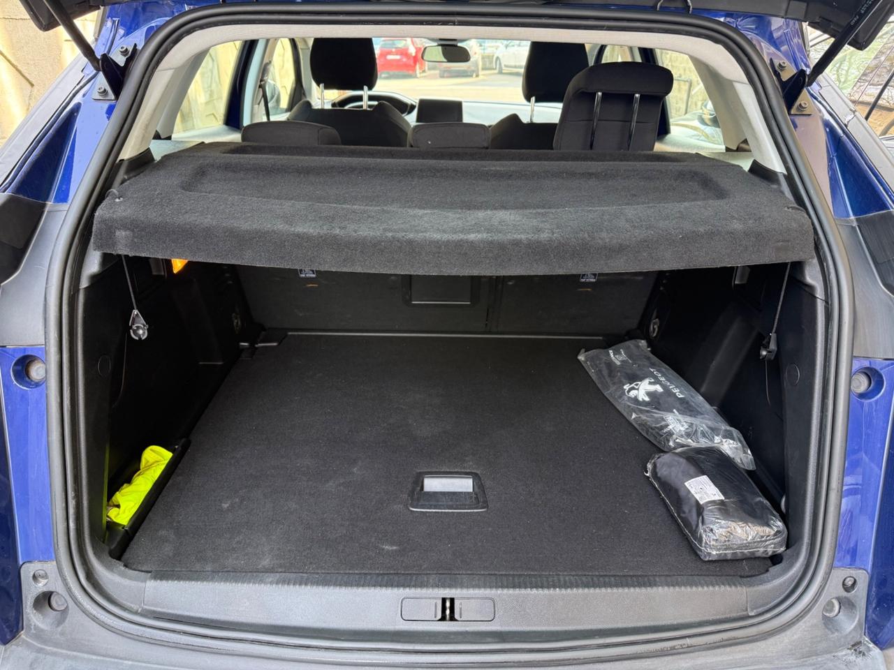 Peugeot 3008 BlueHDi 130 S&S Business