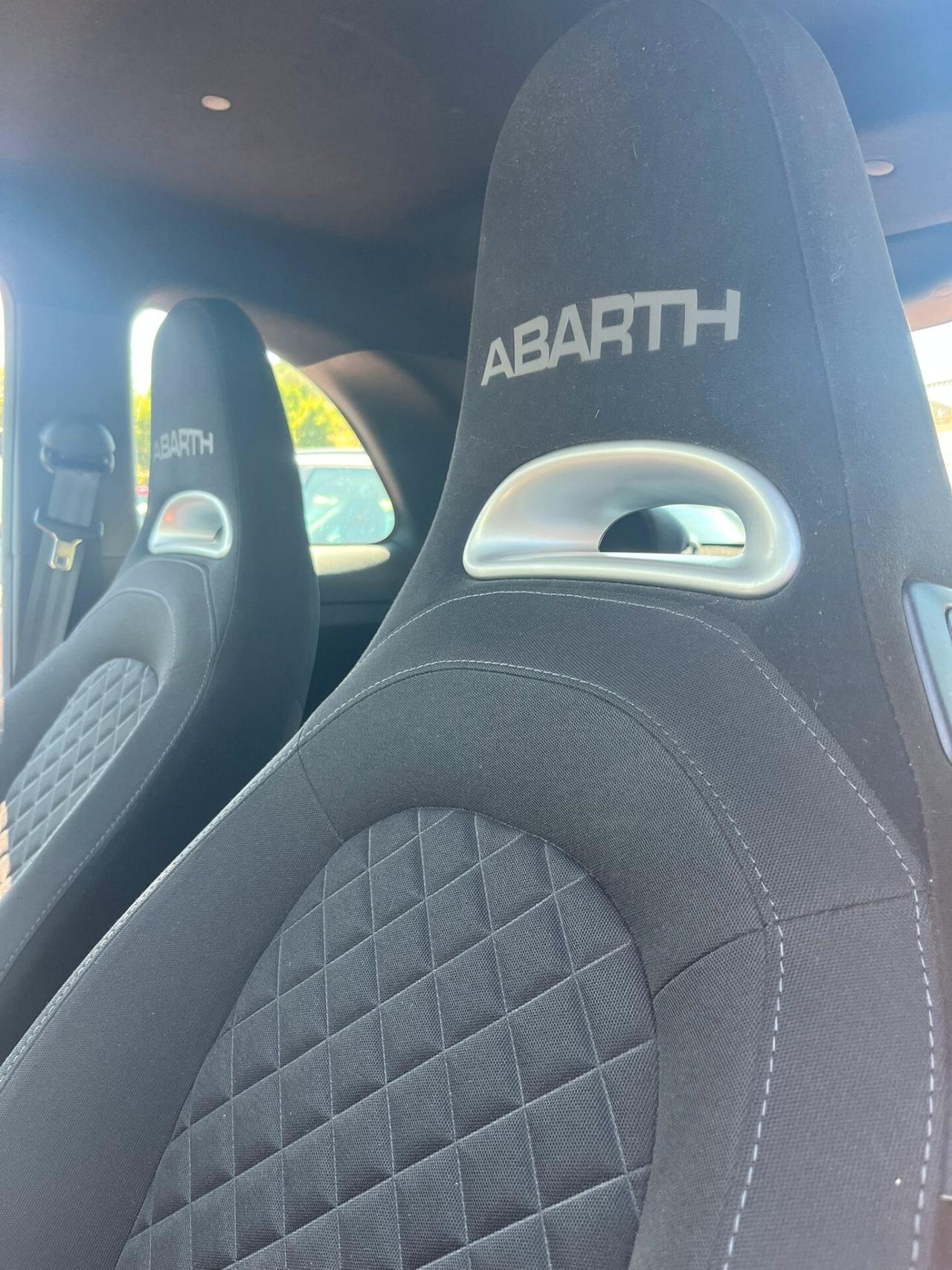Abarth 595 1.4 Turbo T-Jet 165 CV Turismo
