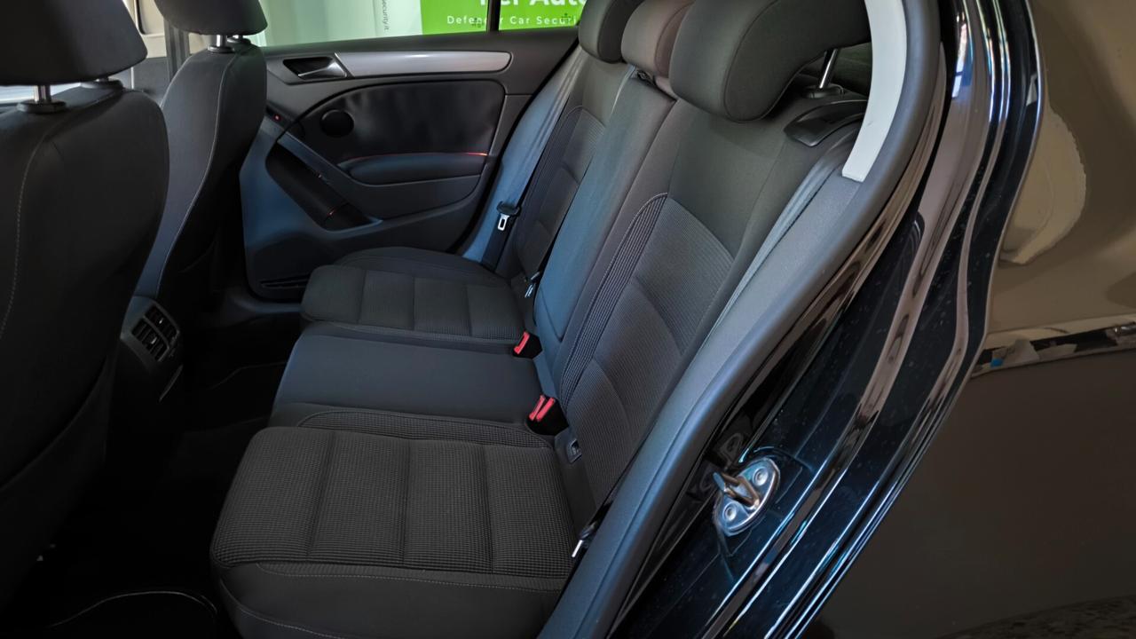 Volkswagen Golf 1.6 TDI Business BlueMotion 90cv