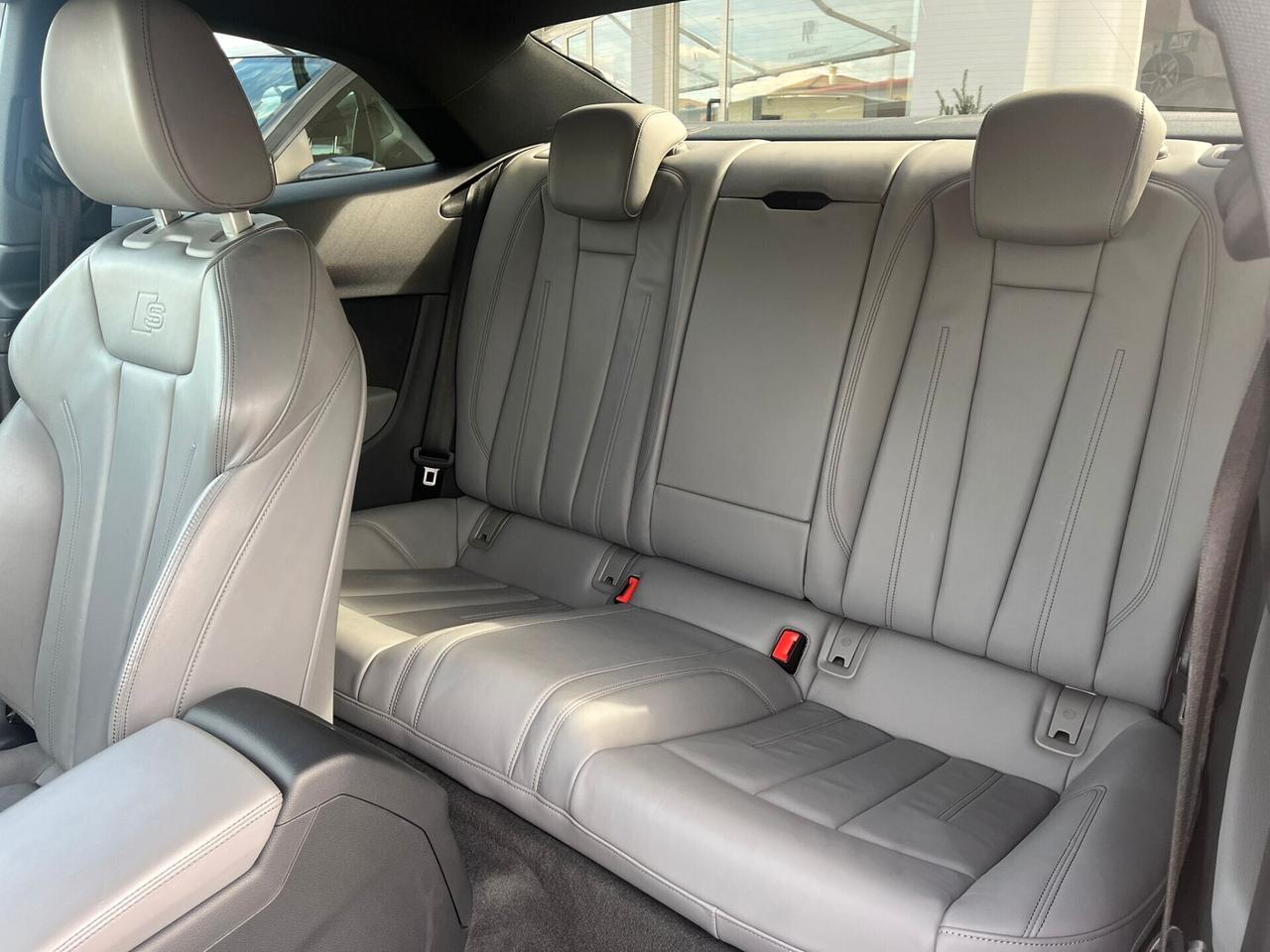 Audi A5 40 TDI S-tronic S-line edition 204Cv