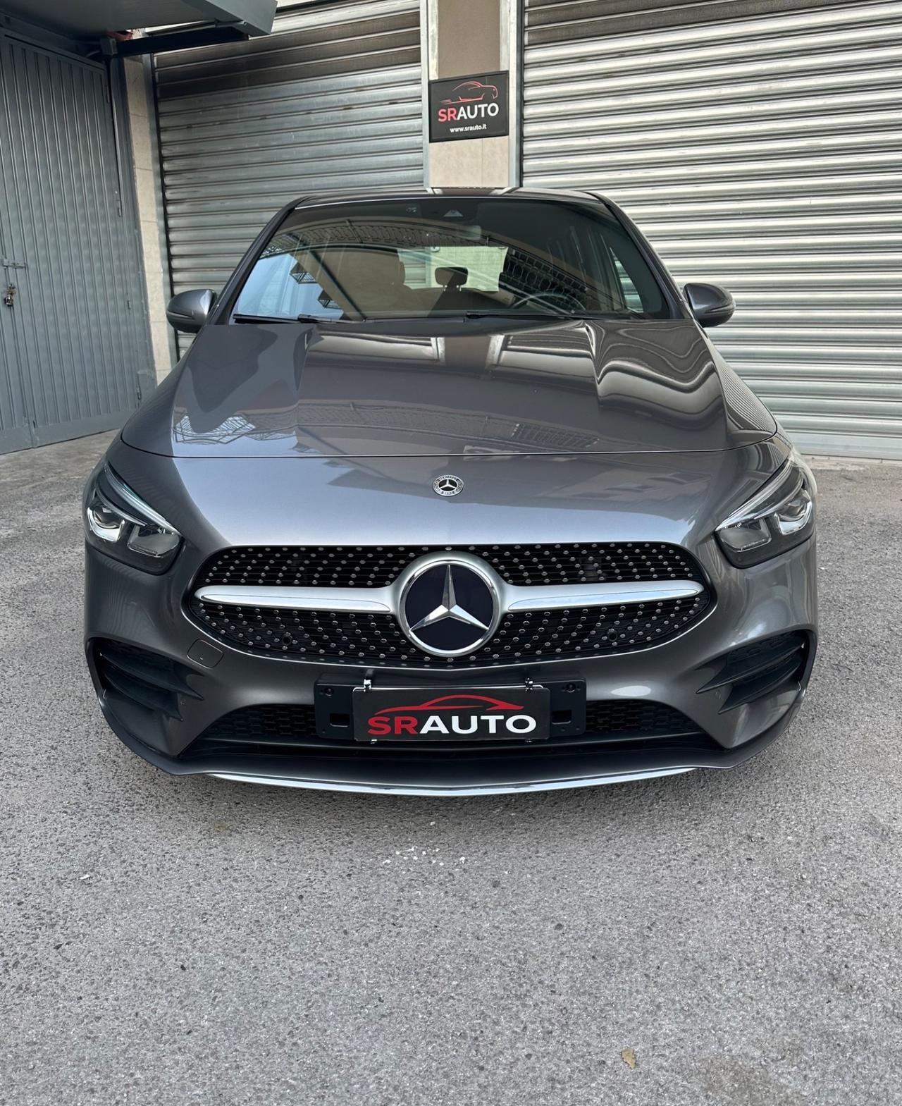 Mercedes-Benz B 180 d Automatic Premium AMG