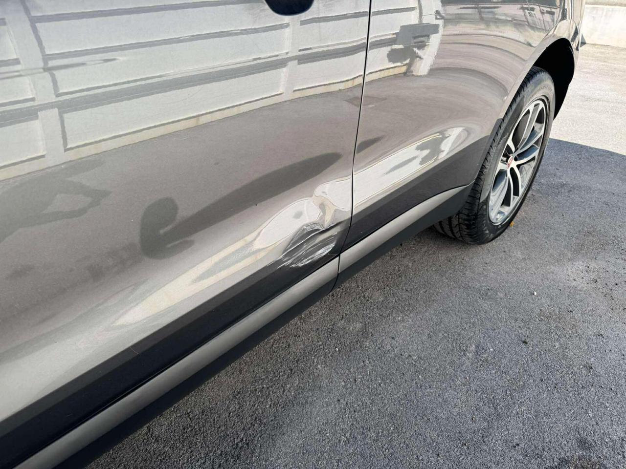Jaguar F-Pace 2.0 D 180 CV AWD aut. Pure-2018