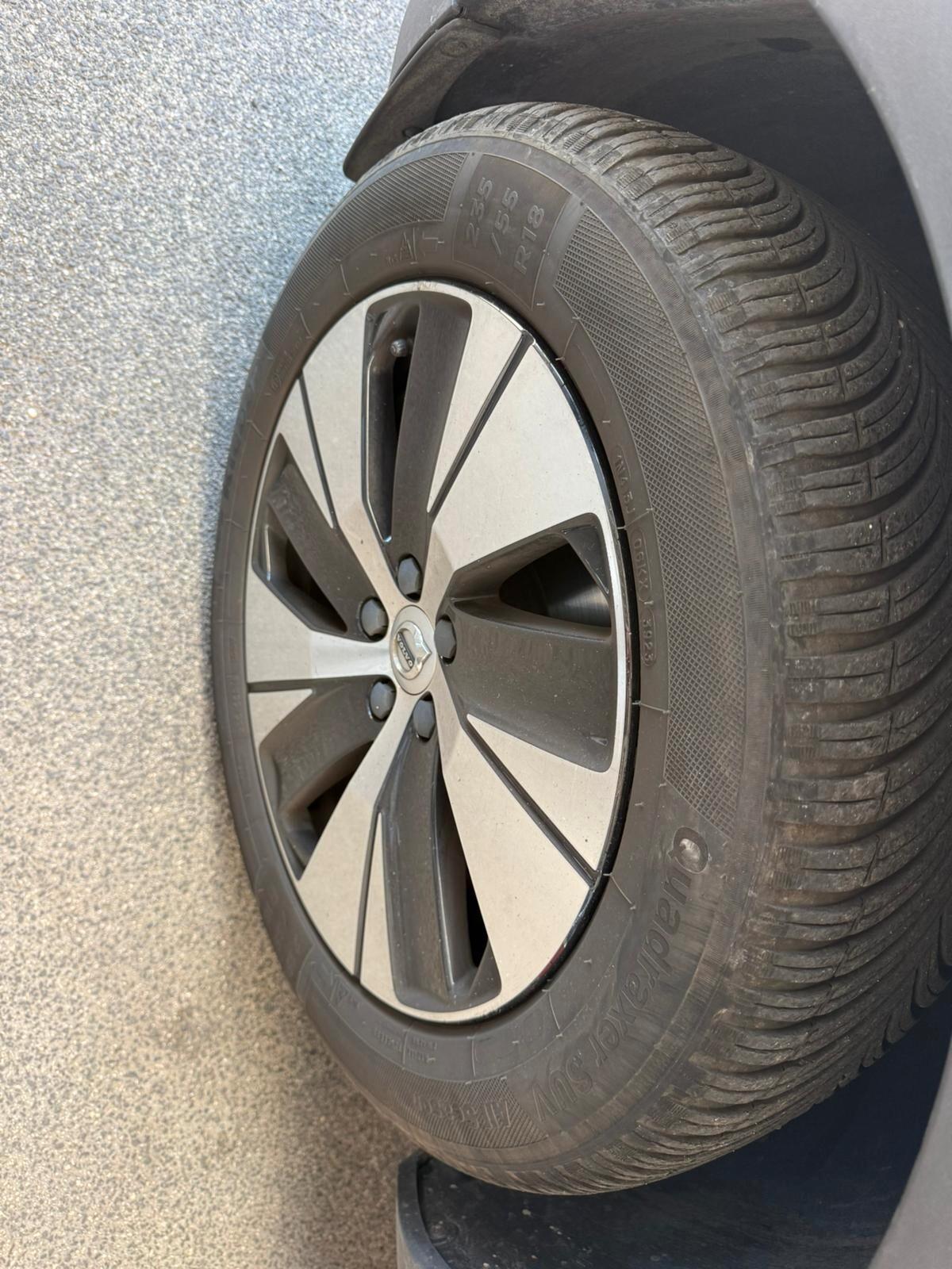 Volvo XC40 T4 Recharge Plug-in Hybrid R-design