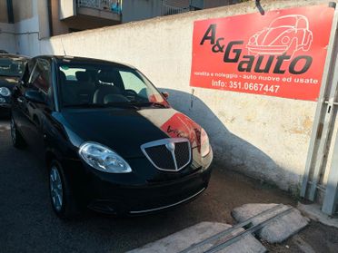 Lancia Ypsilon 1.2 Argento