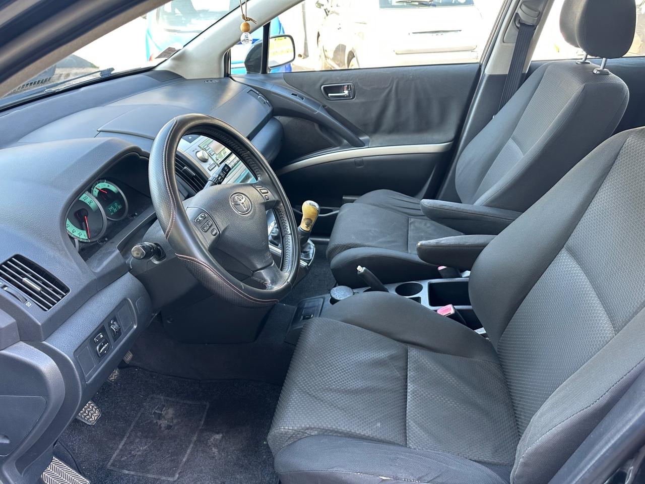 Toyota Corolla Verso 2.2 16V D-4D Sol