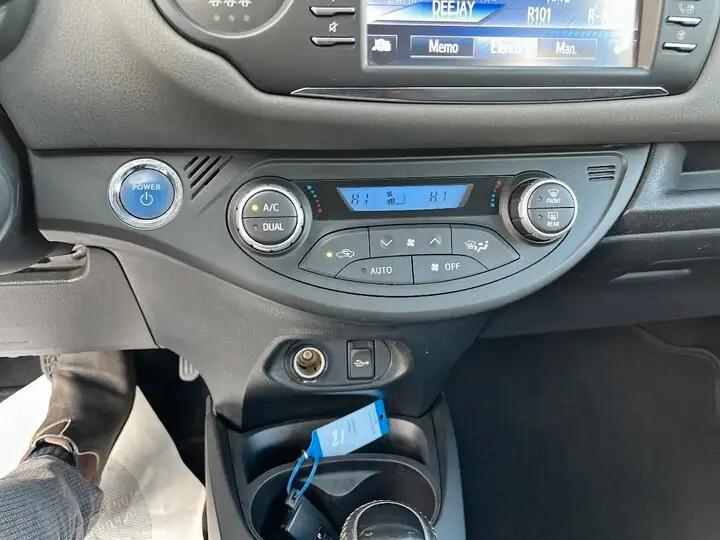 Toyota Yaris 1.5 Hybrid 5 porte Business