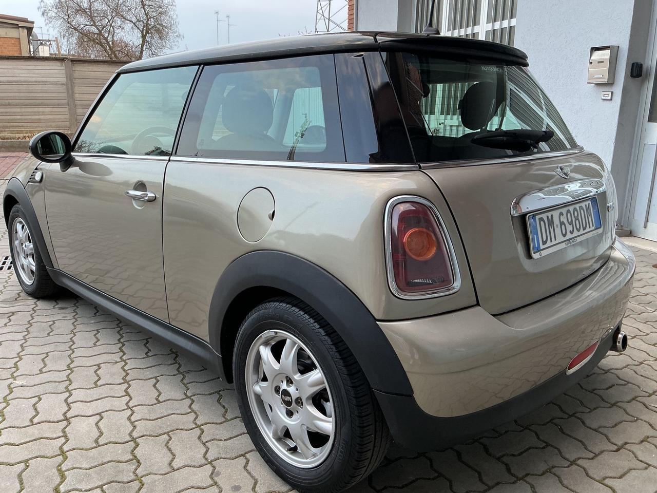 Mini 1.6 16V Cooper Chili