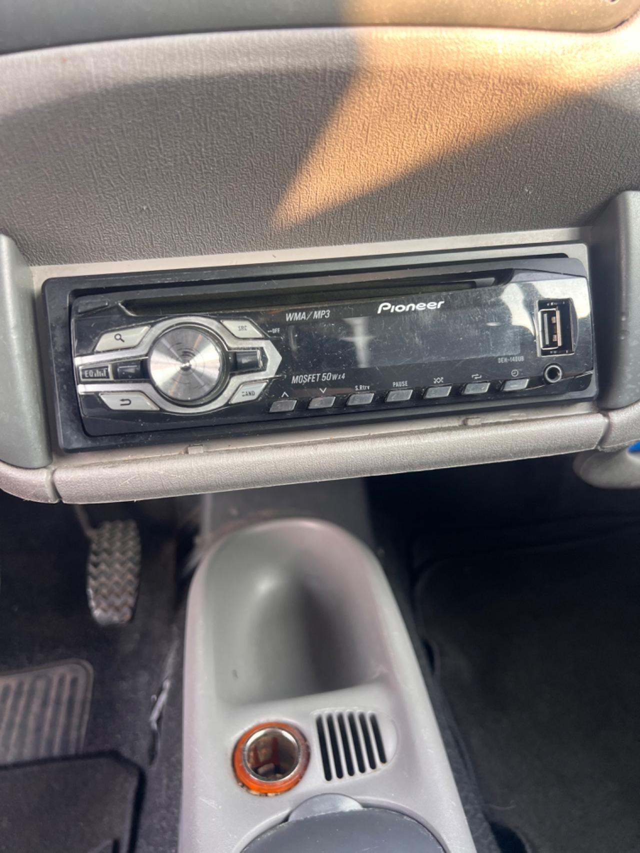 Fiat 600 1.1 Active ARIA CONDIZIONATA