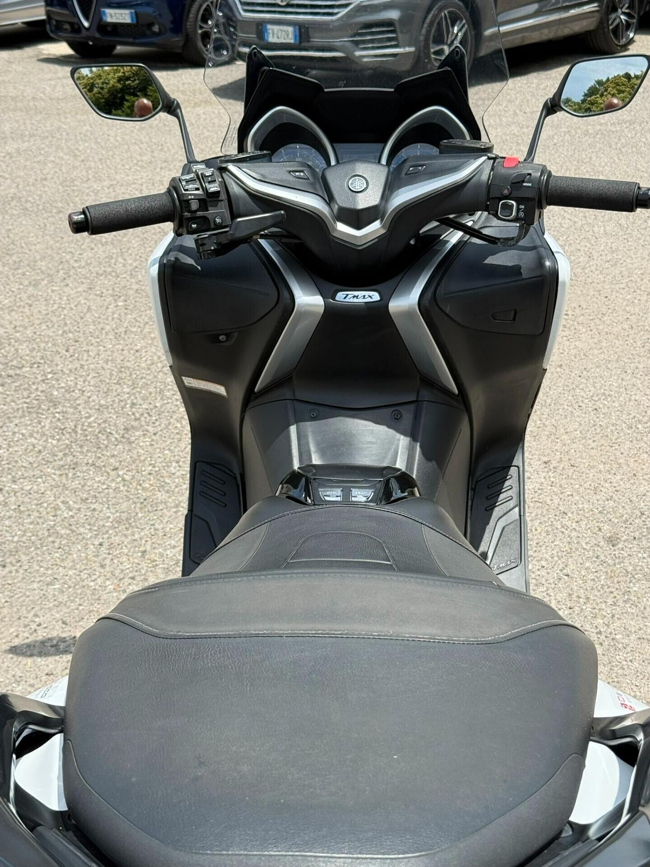 Yamaha T Max 530