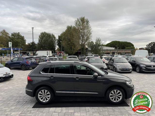 VOLKSWAGEN Tiguan 2.0 TDI SCR Life