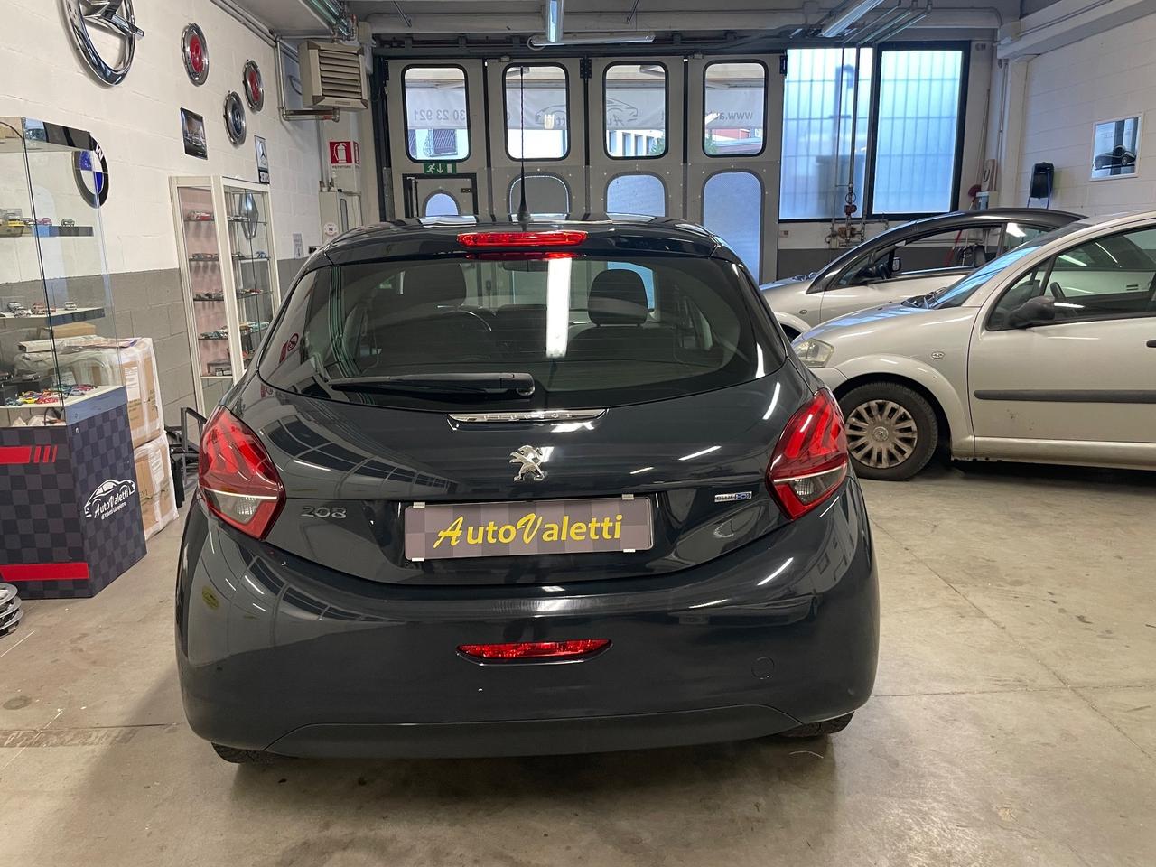 Peugeot 208 BlueHDi 100 5 porte Allure