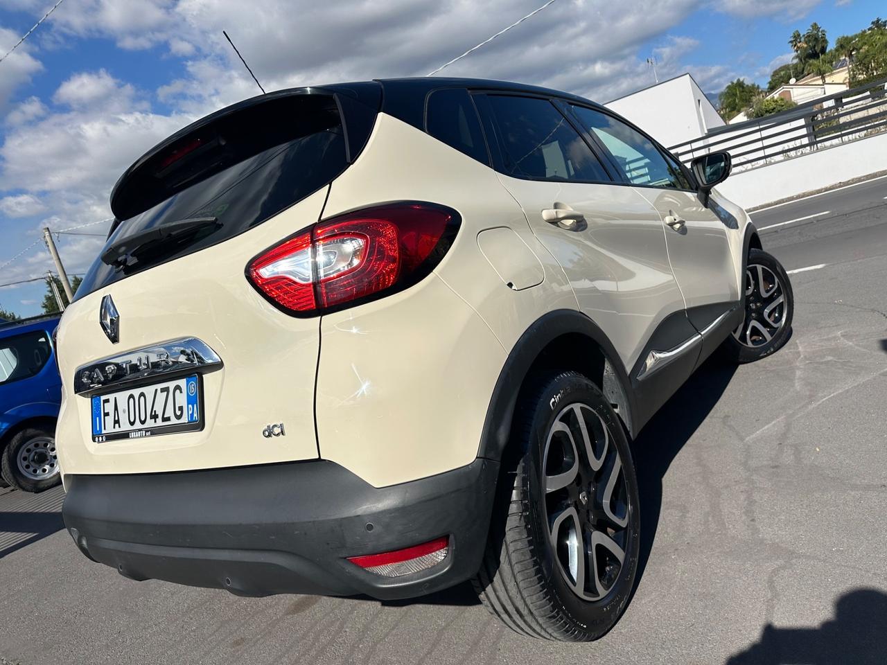 Renault Captur 1.5 dCi 8V 110 CV Start&Stop Iconic