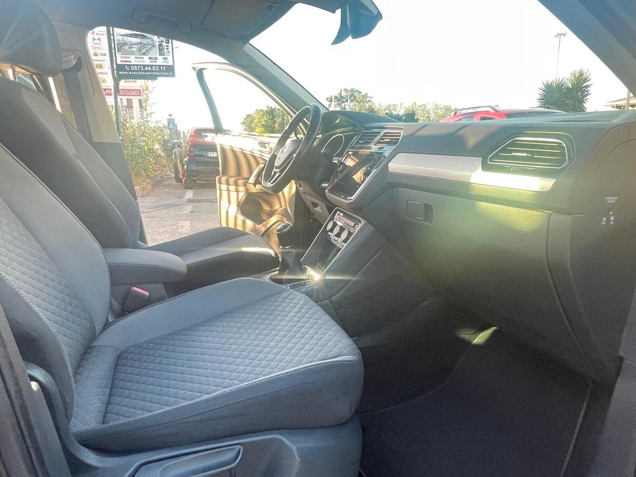 Volkswagen Tiguan 1.6 TDI SCR Sport BlueMotion Technology