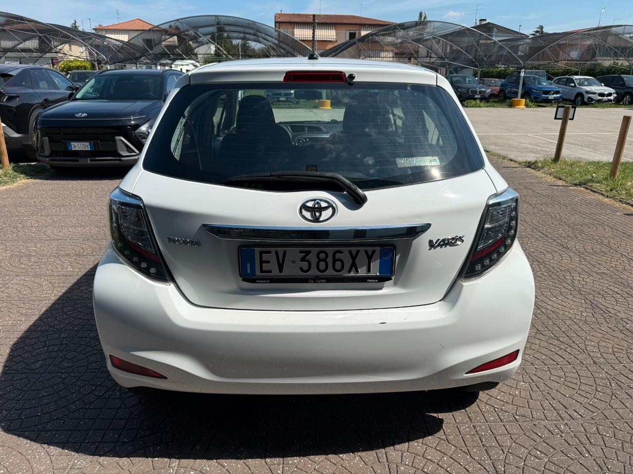 Toyota Yaris 1.0 5 porte Active