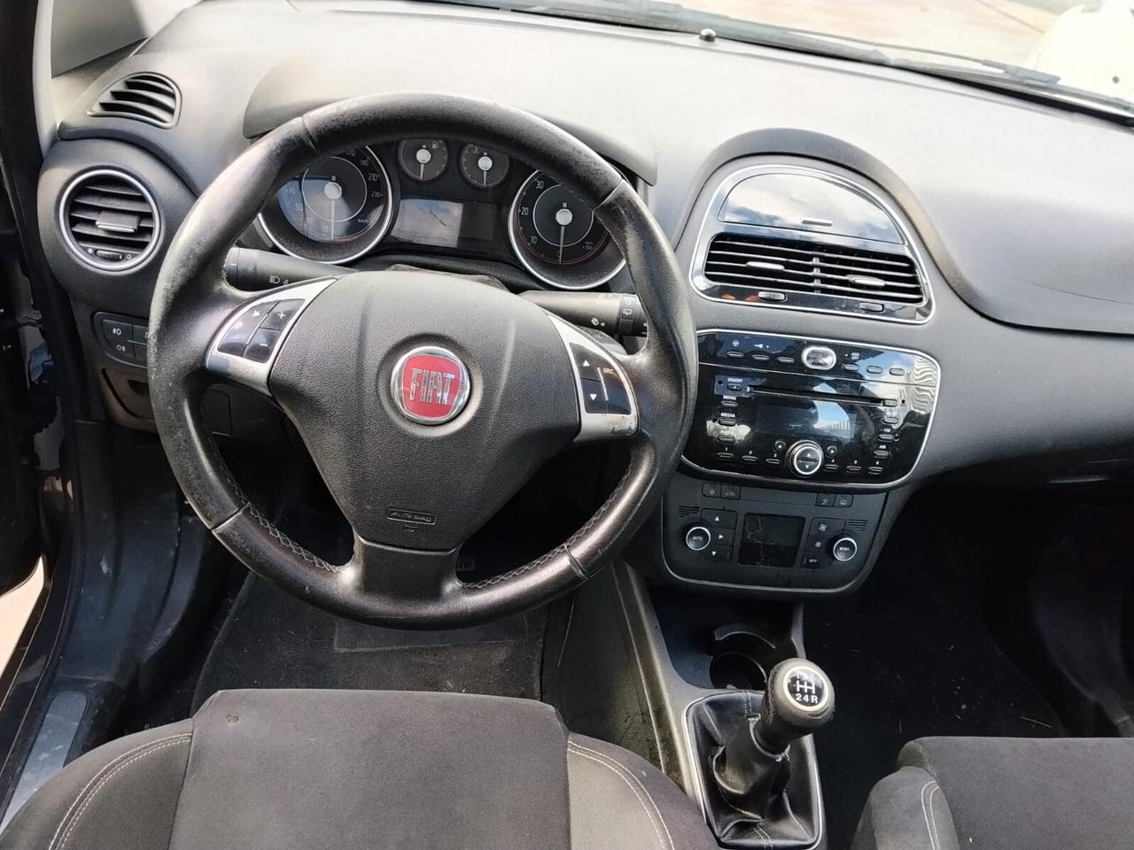 Fiat Punto 1.3 MJT II 75 CV 5 porte Virgin Radio