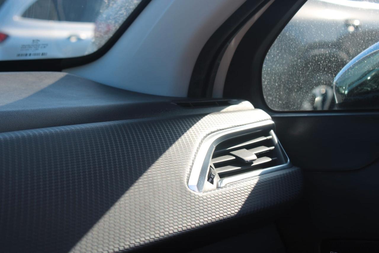 Peugeot 2008 Tua A SOLI 88€