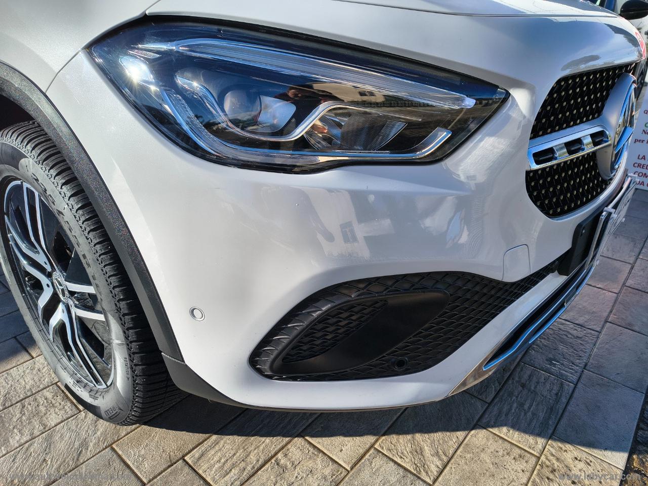 MERCEDES-BENZ GLA 200 d Automatic Sport Plus