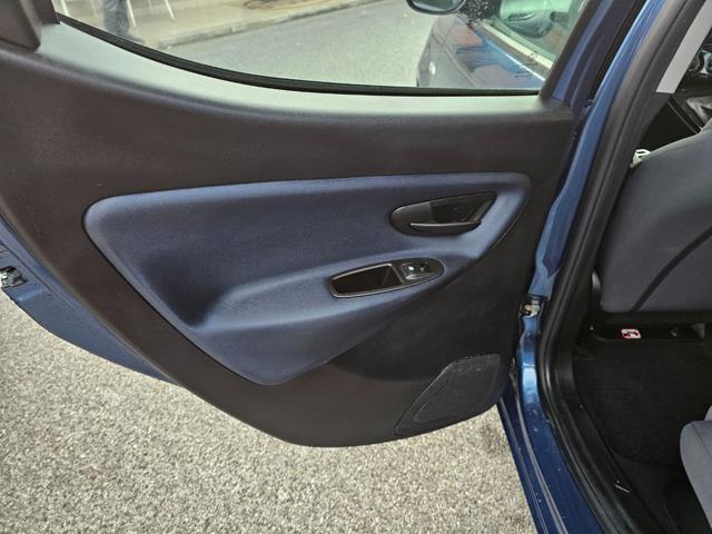 LANCIA Ypsilon 1.0 FireFly 5 porte S&S Hybrid Gold Plus