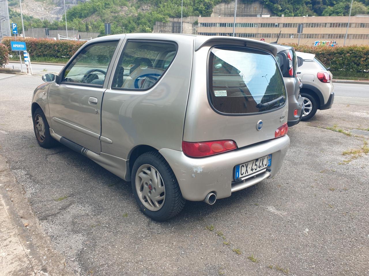 Fiat 600 1.1 sport
