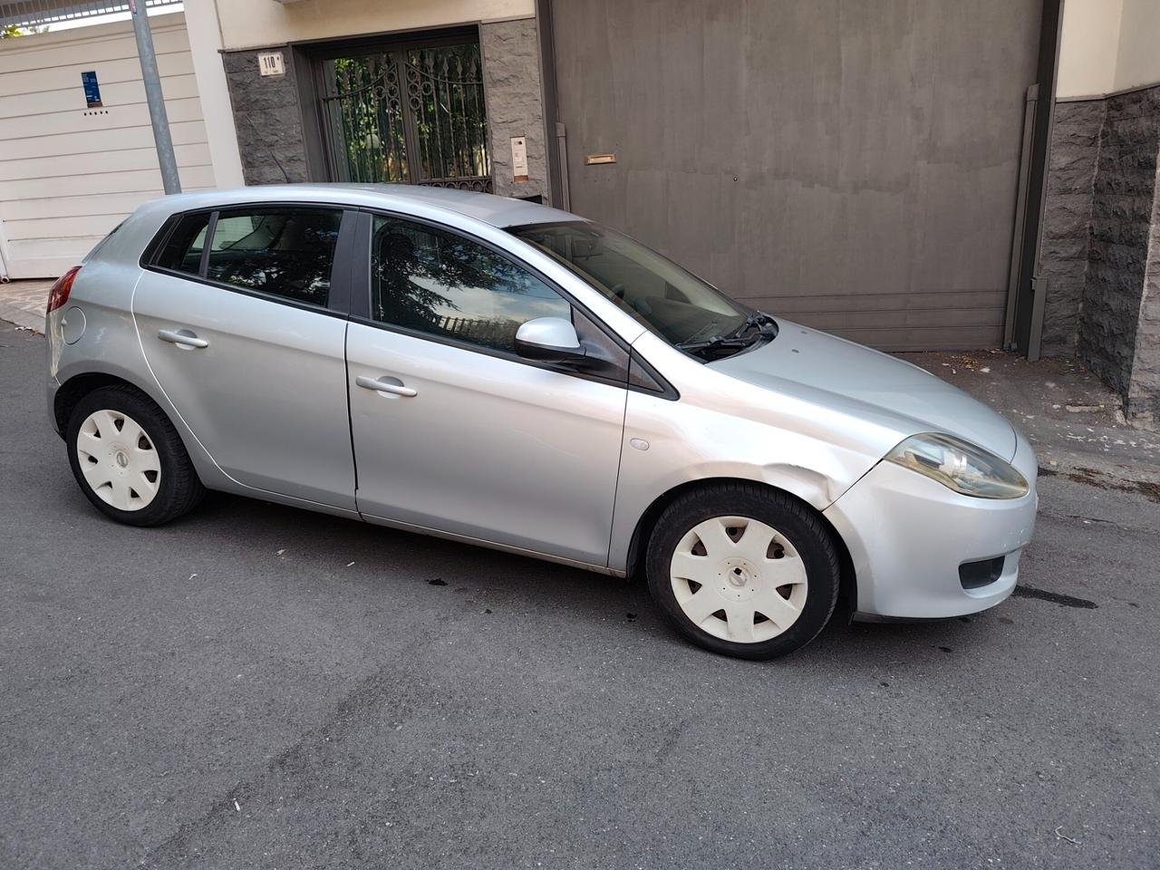 Fiat Bravo 1.6 MJT 105 CV Leggi