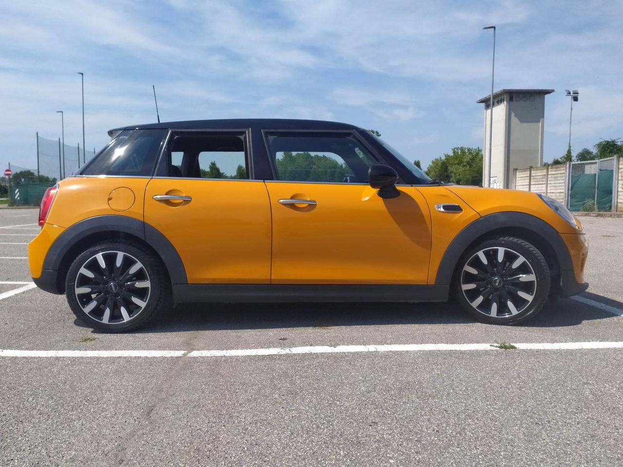 Mini Cooper Business 1.5 Cooper #5875