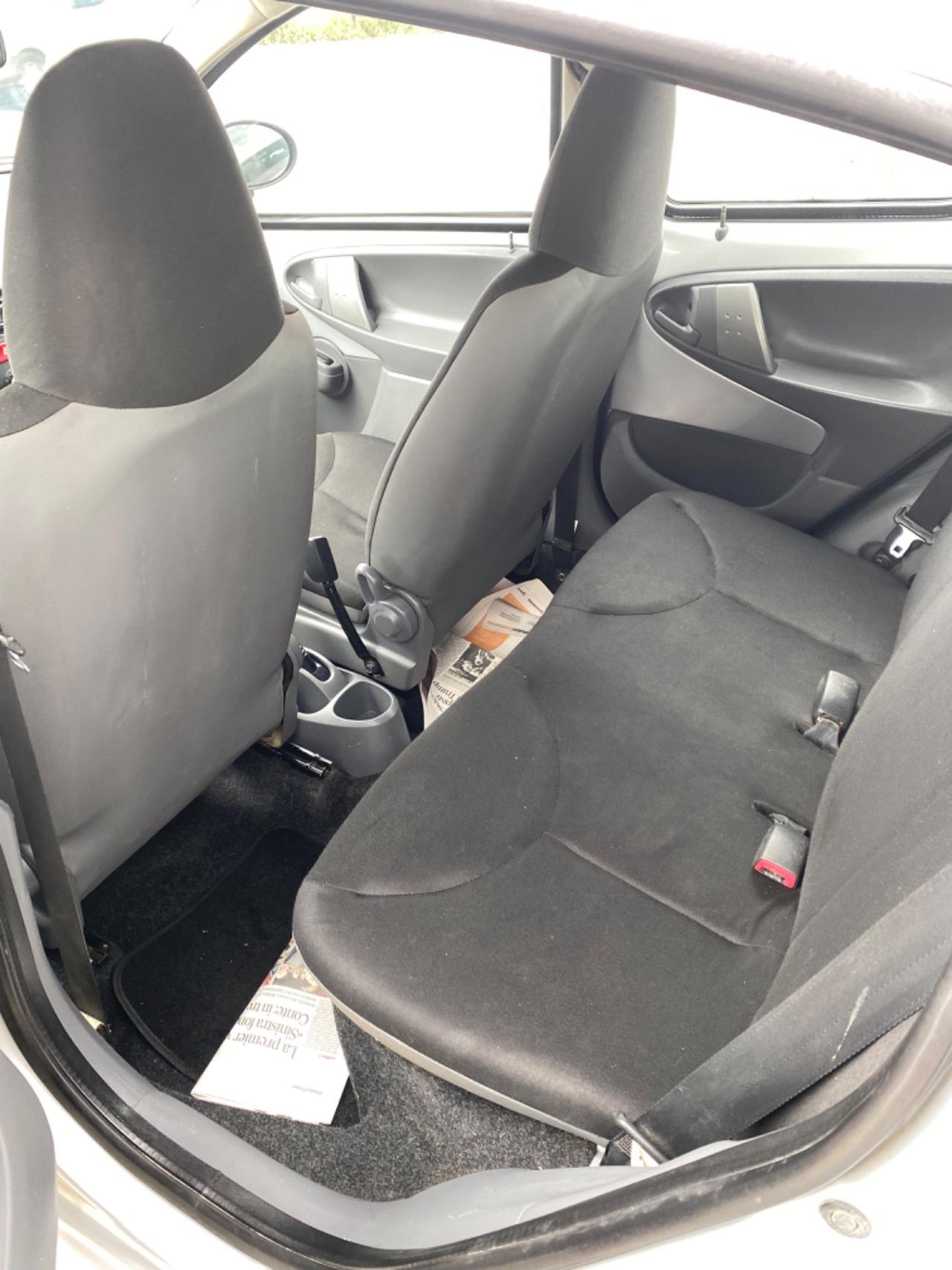 Toyota Aygo 1.0 12V VVT-i 5 porte