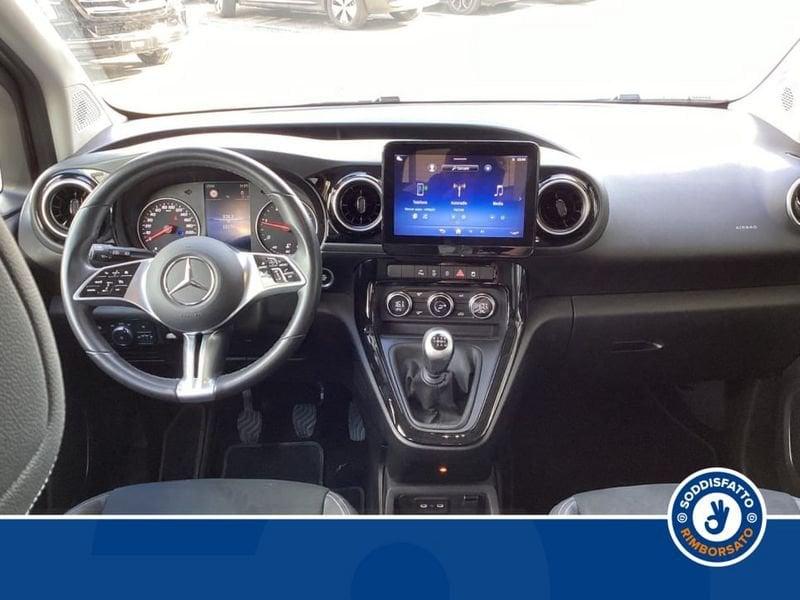 Mercedes-Benz Classe T 180 d AT