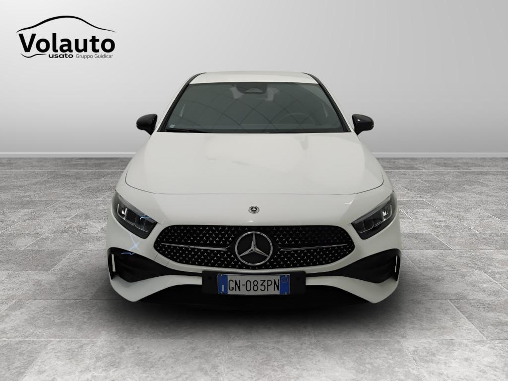 Mercedes-Benz Classe A - W177 2018 - A 180 d Premium auto