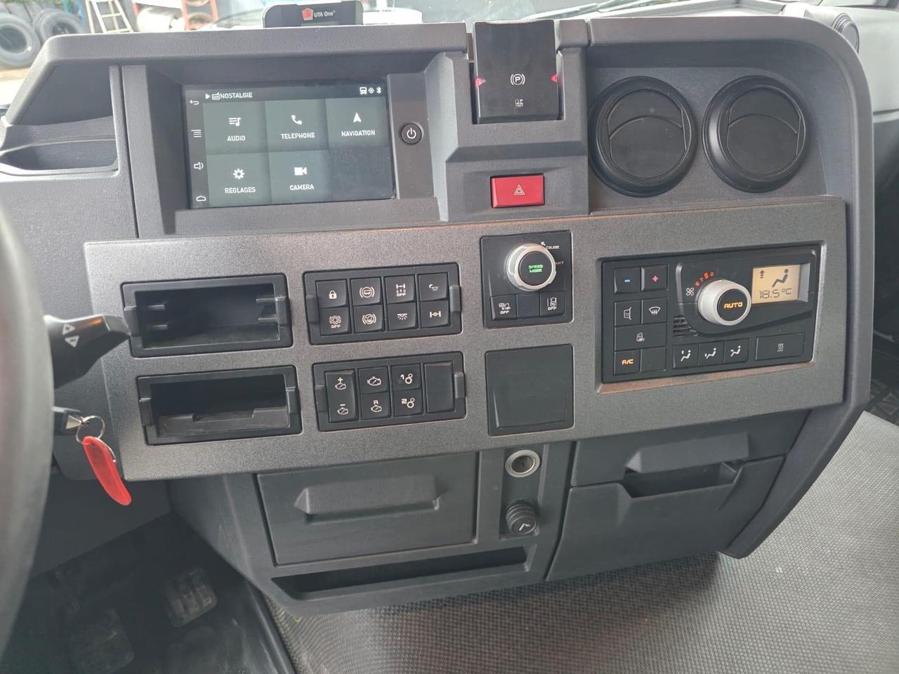 RENAULT T460 Retarder Euro 6 Automatico