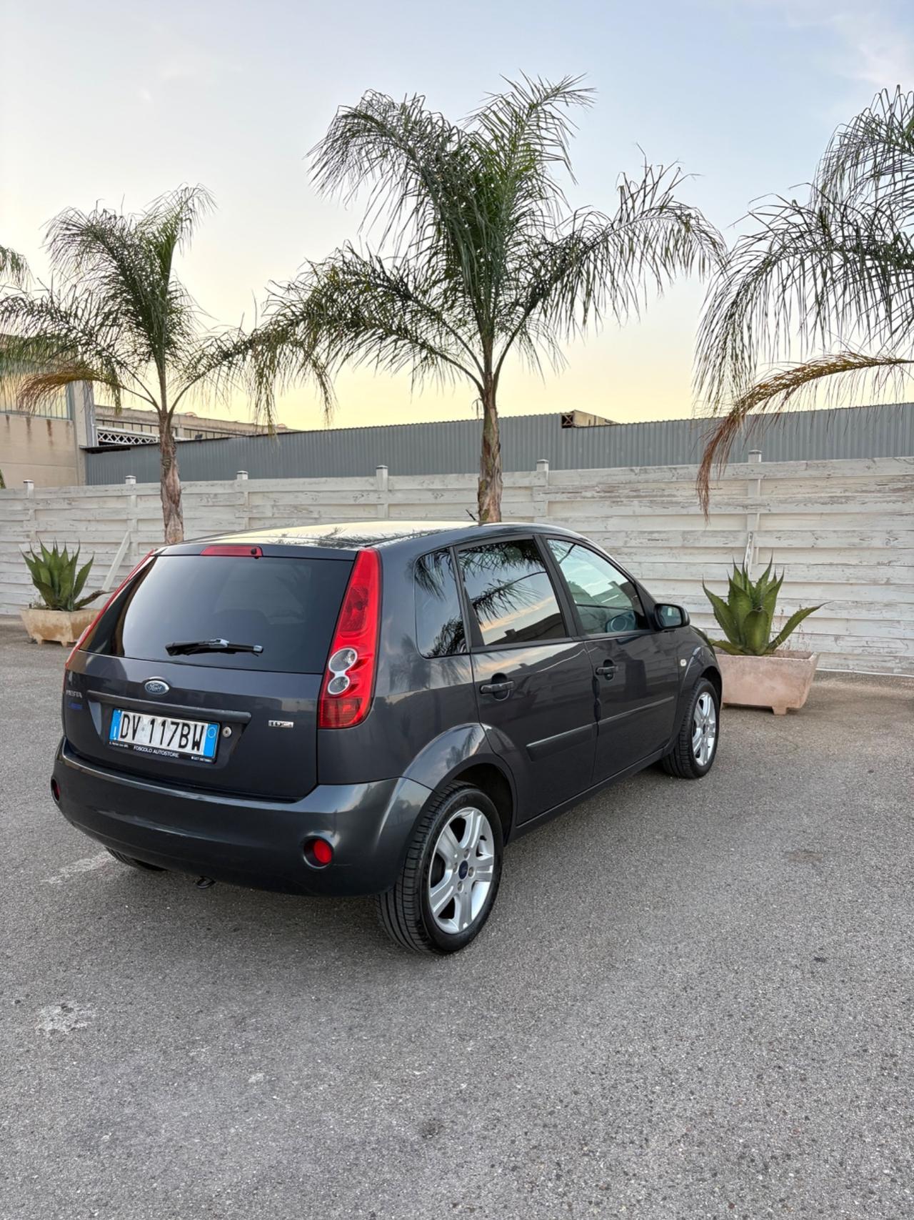 Ford Fiesta 1.4 TDCi 5p. In pronta consegna