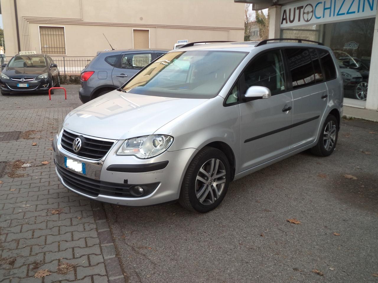 Volkswagen Touran 1.9 TDI 105CV DPF Highline BMT 7 POSTI