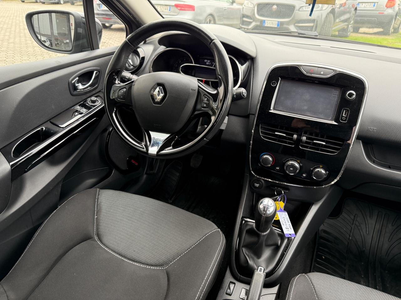 Renault Clio Sporter 1.5 dCi|CERCHI IN LEGA|NEOPATENTATI