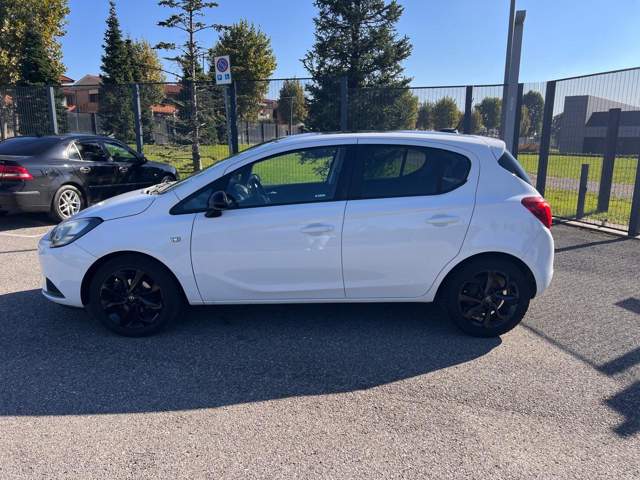 Opel Corsa 1.4 90CV GPL Tech 5 porte b-Color
