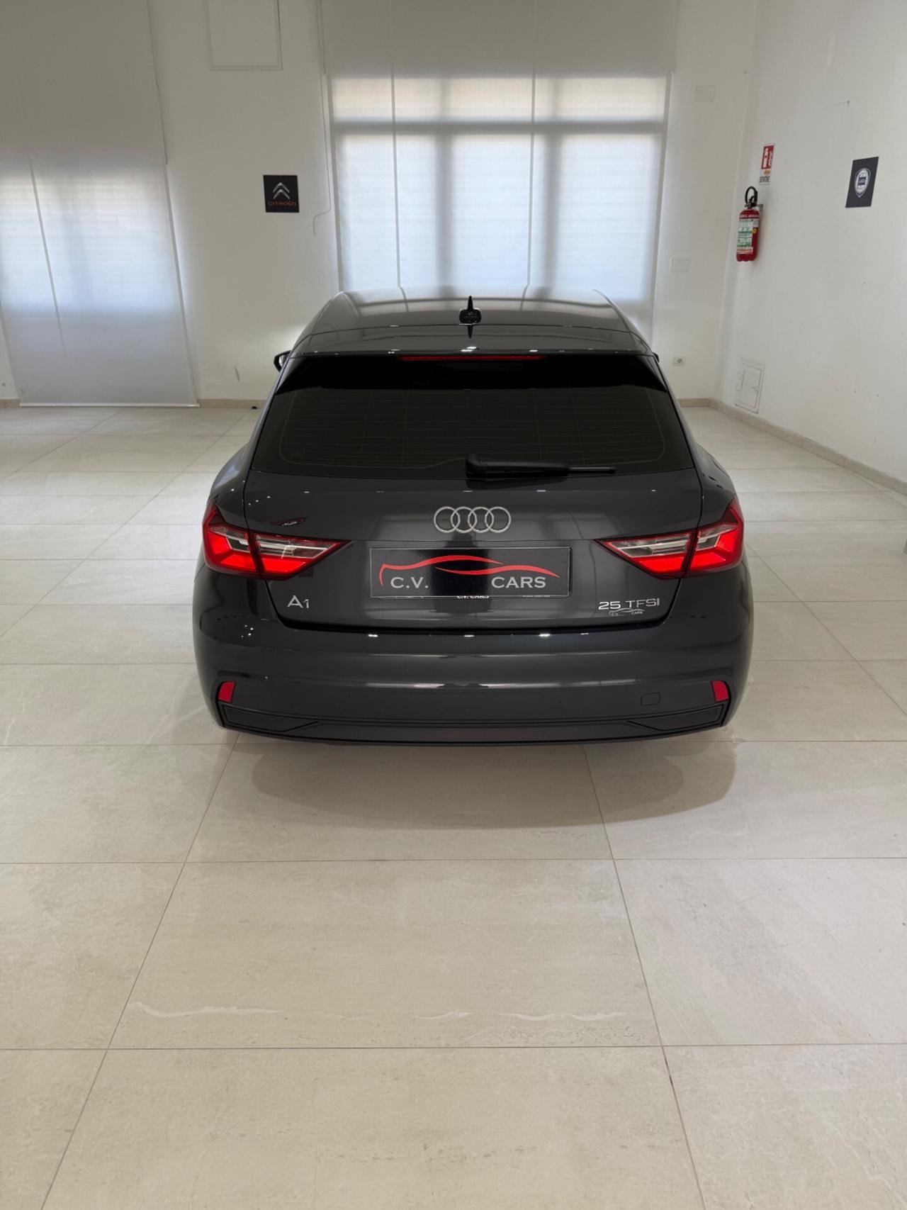 AUDI A1 SPB 25 TFSI AUTO AZIENDALE UNICO PROPRIETARIO IVA ESPOSTA