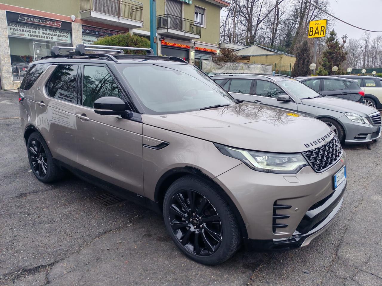 Land Rover Discovery 3.0D I6 249 CV AWD Auto R-Dynamic HSE