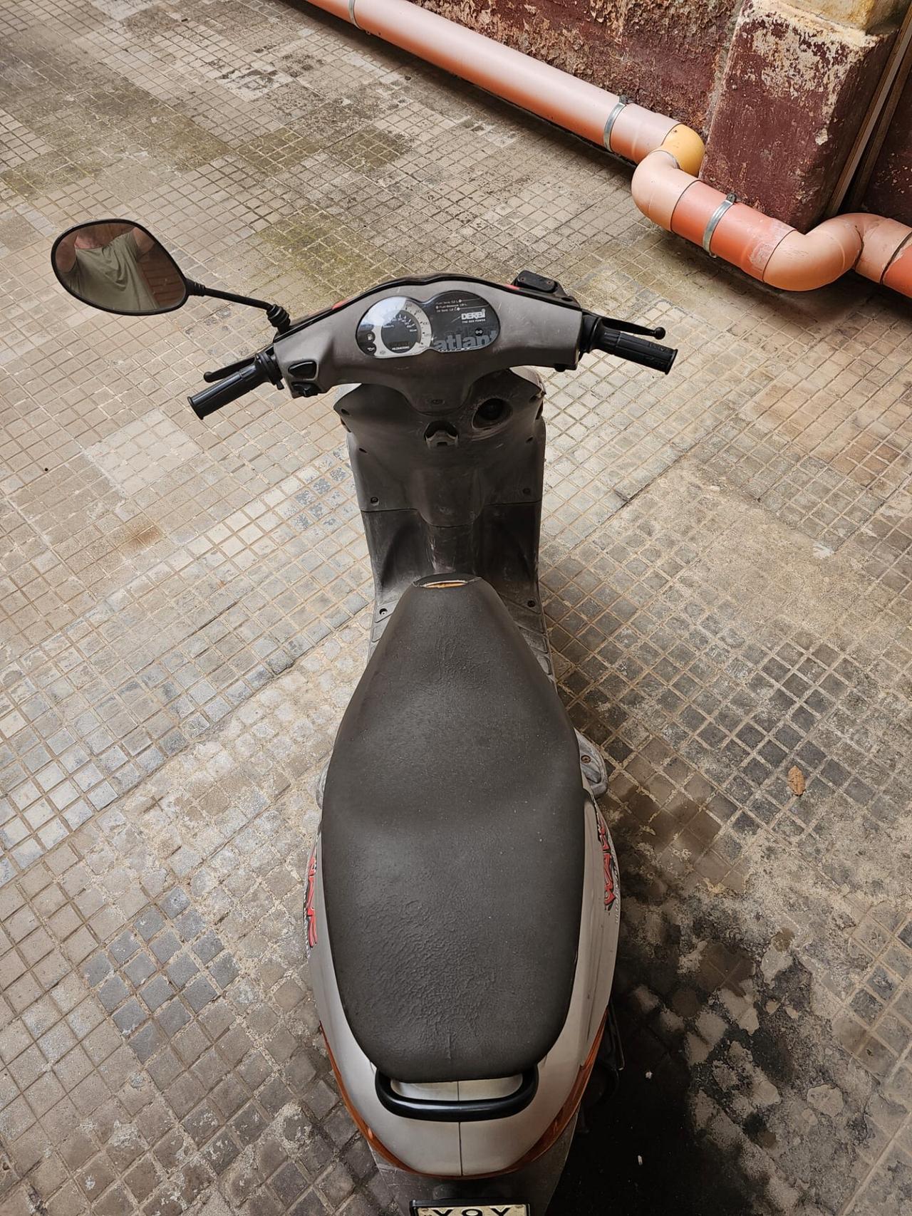 Derbi Atlantis 50 wave