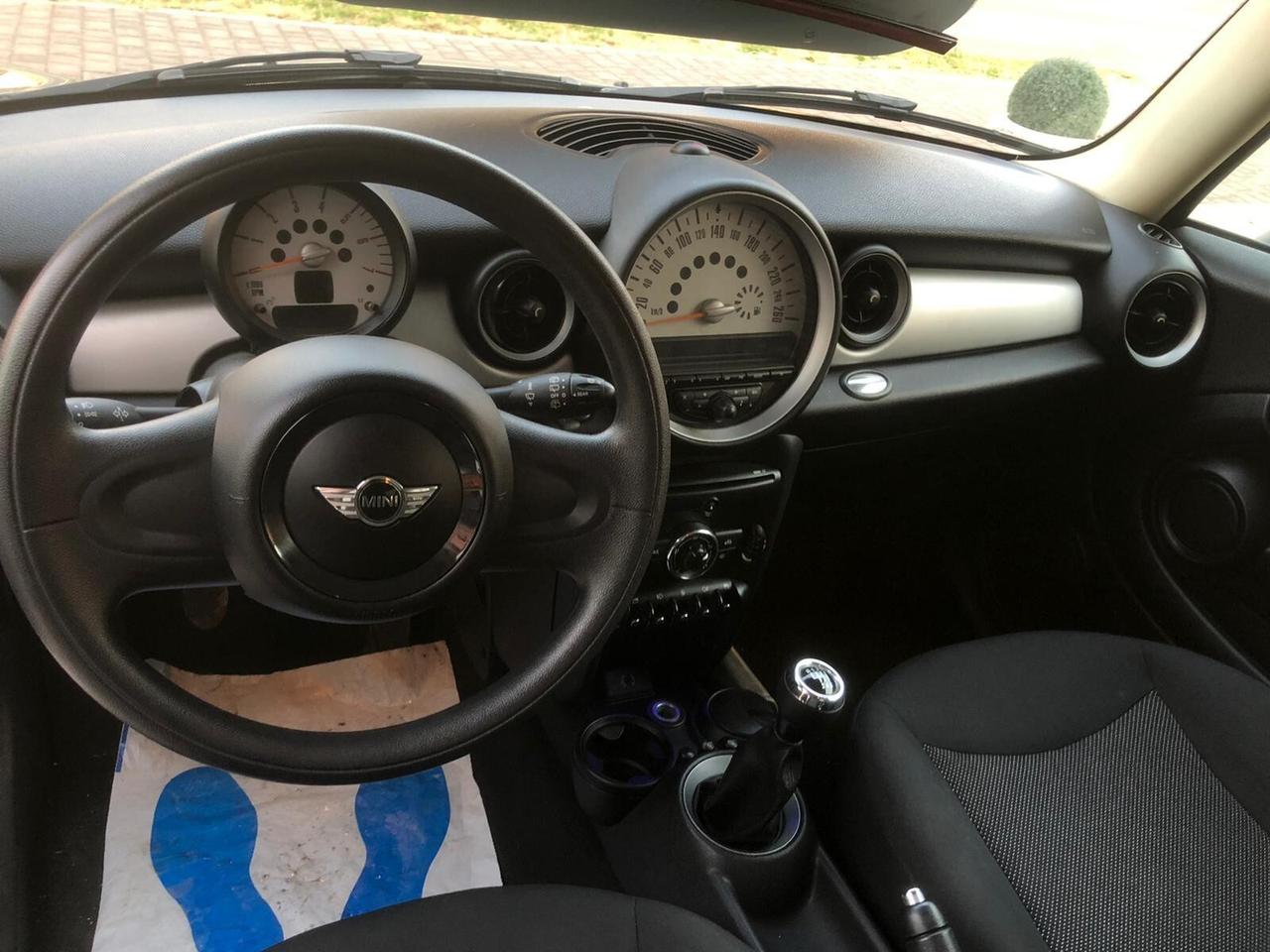 Mini cooper One D NEOPATENTATI