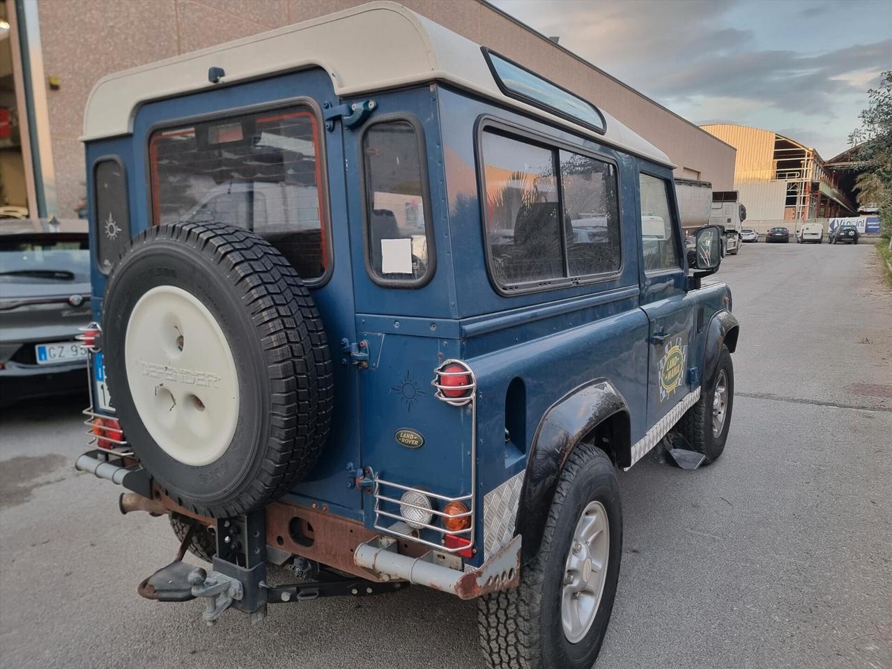 Land Rover Defender 90 2.5 Td5 Station Wagon E
