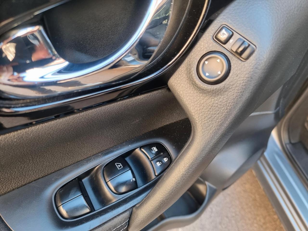 Nissan Qashqai 1.5 dCi N-Connecta 110 CV ITALIANA