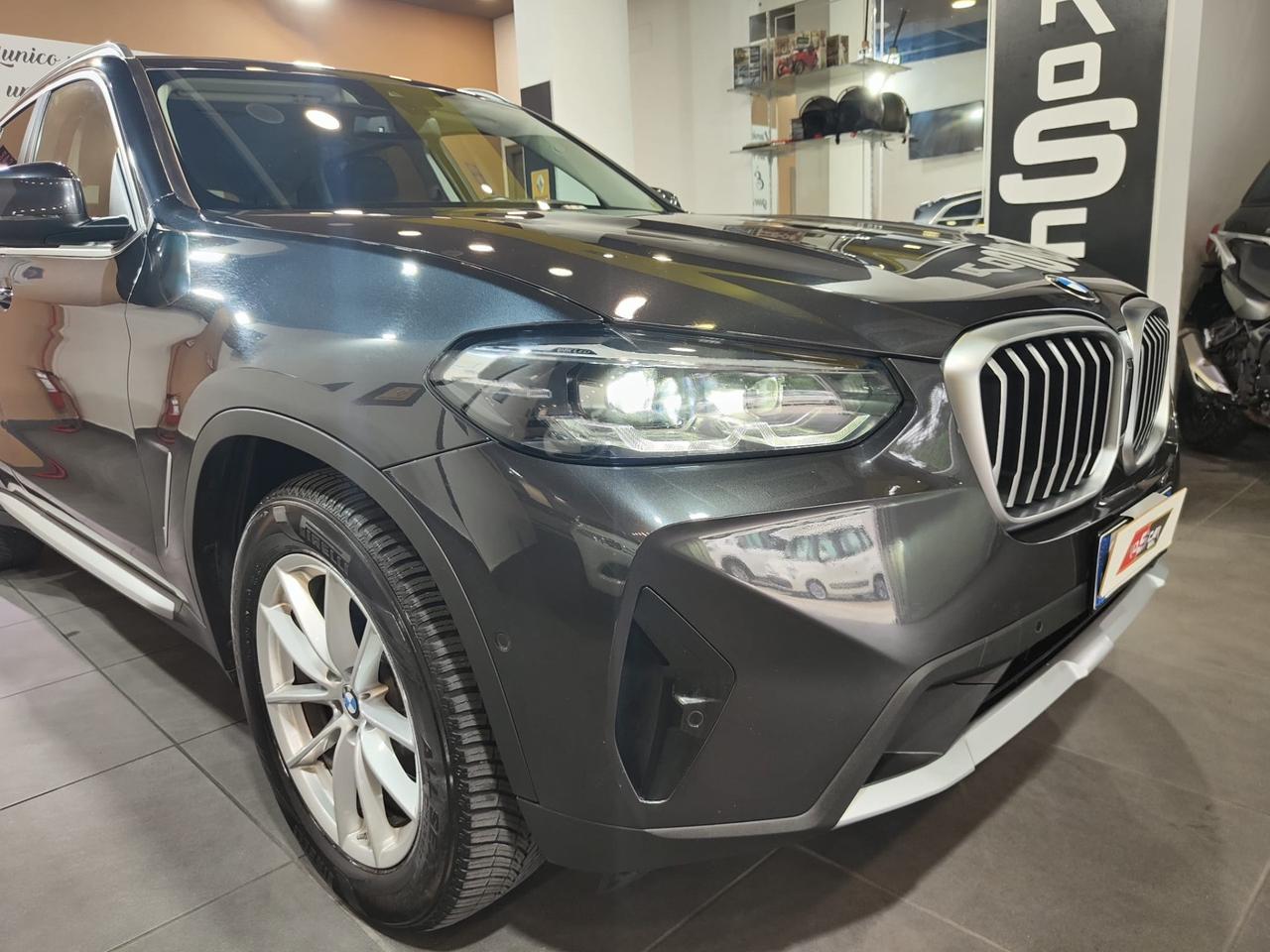 Bmw X3 sDrive18d 48V