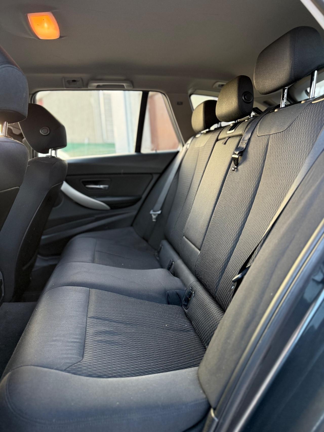 Bmw 320 320d xDrive Touring Msport