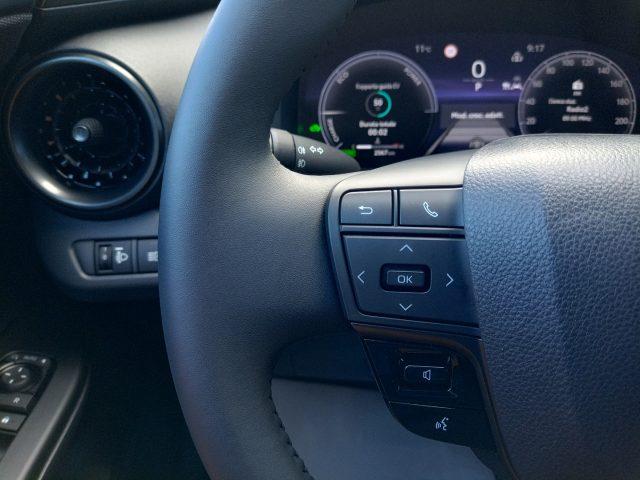 TOYOTA C-HR 2.0 Hybrid E-CVT Trend