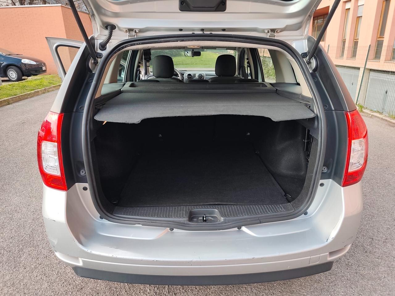 Dacia Logan MCV 1.5 dCi 8V 90CV Lauréate