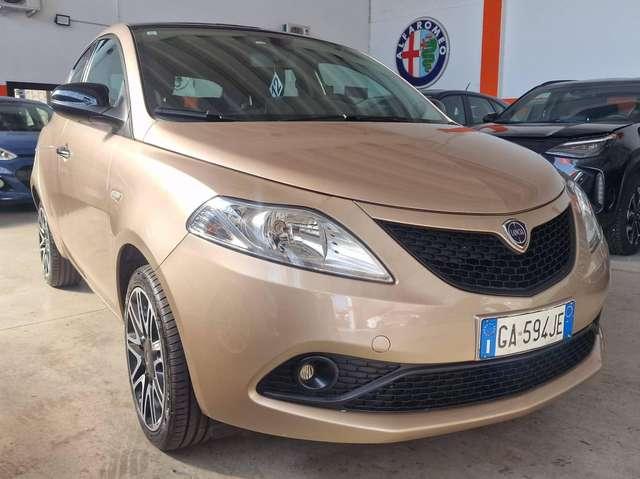 Lancia Ypsilon Ypsilon 1.0 firefly hybrid Maryne s
