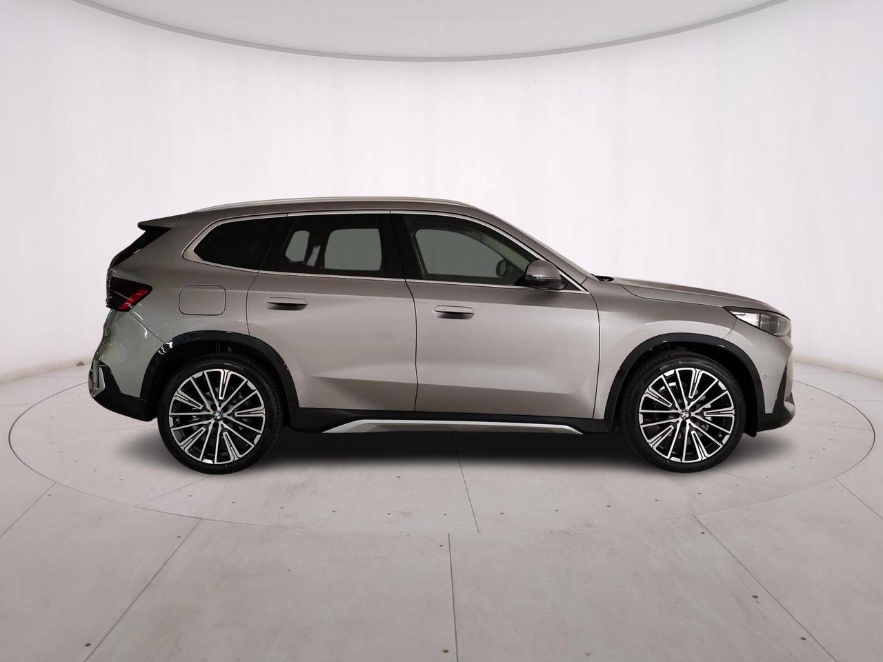 BMW X1 iX1 eDrive20 Pure Edition