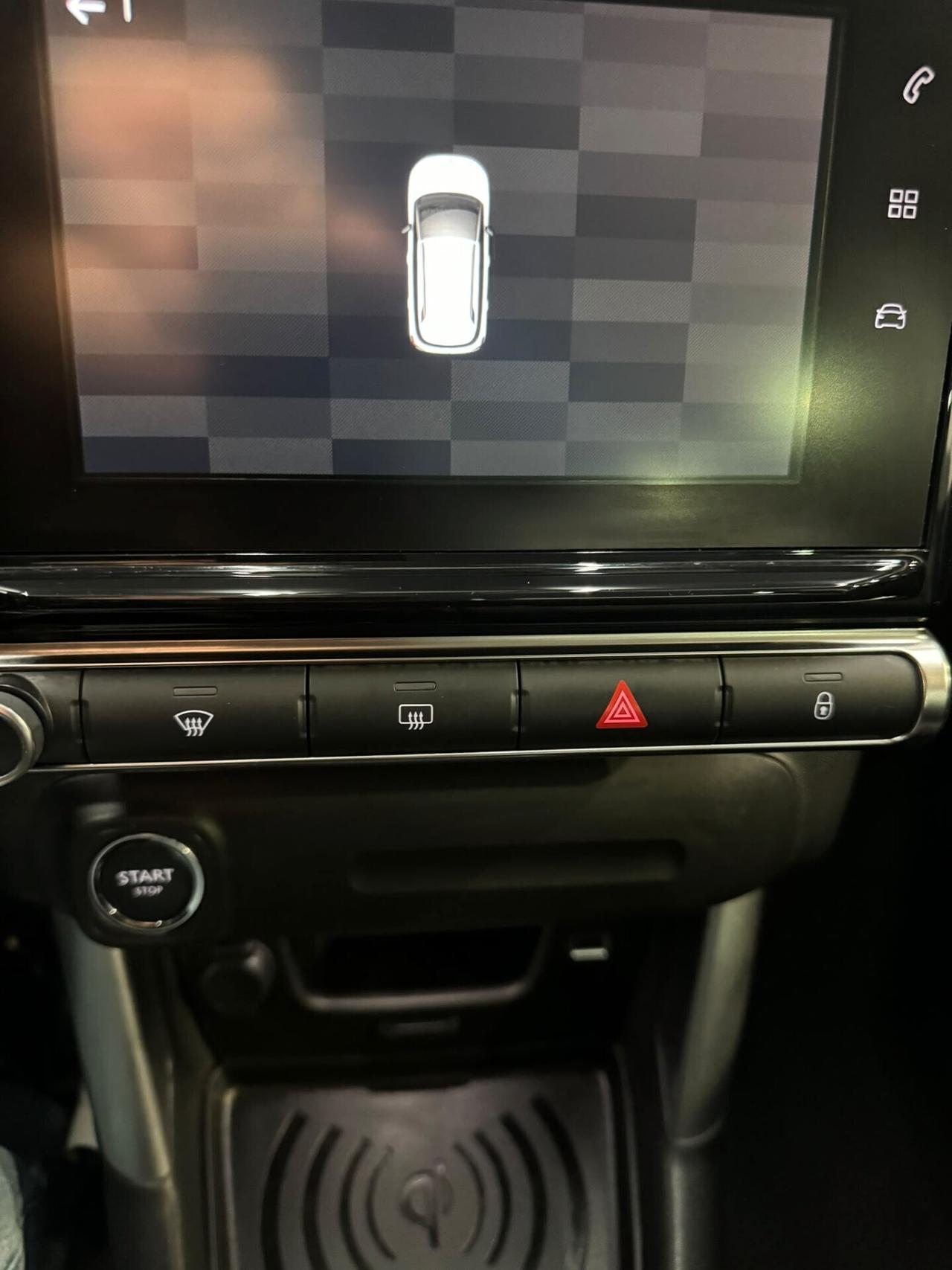 Citroen C3 PureTech 82 Shine - Neopatentati