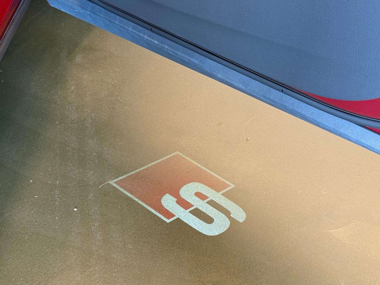 Audi SQ8 TFSI -Totalemente Exclusive-