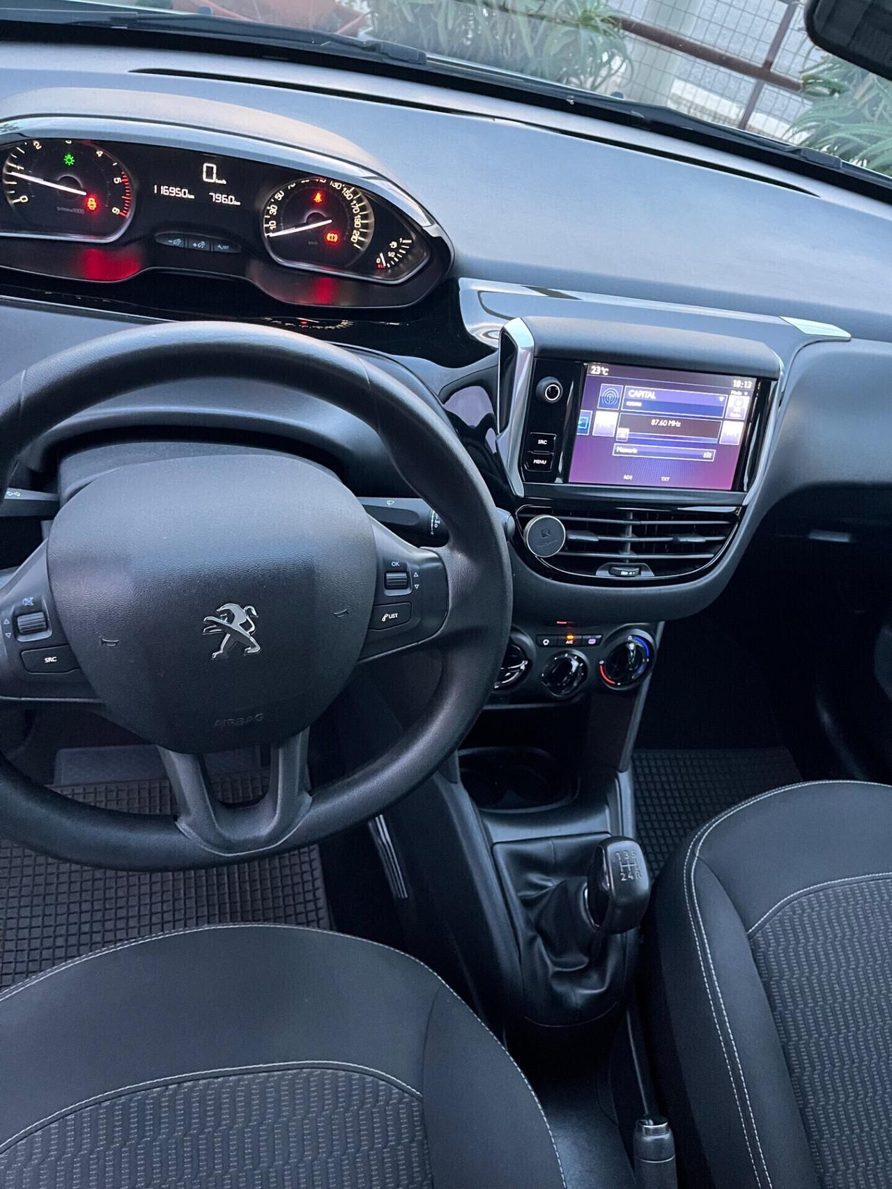 Peugeot 208 BlueHDi 75 5 porte Active