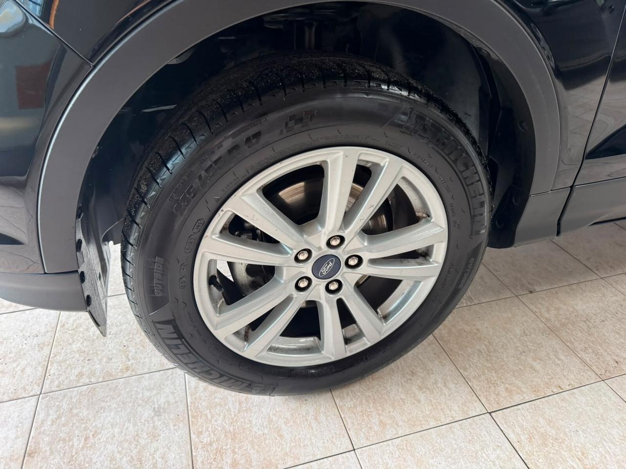 Ford Kuga 1.5 EcoBoost 120 CV S&S 2WD ST-Line