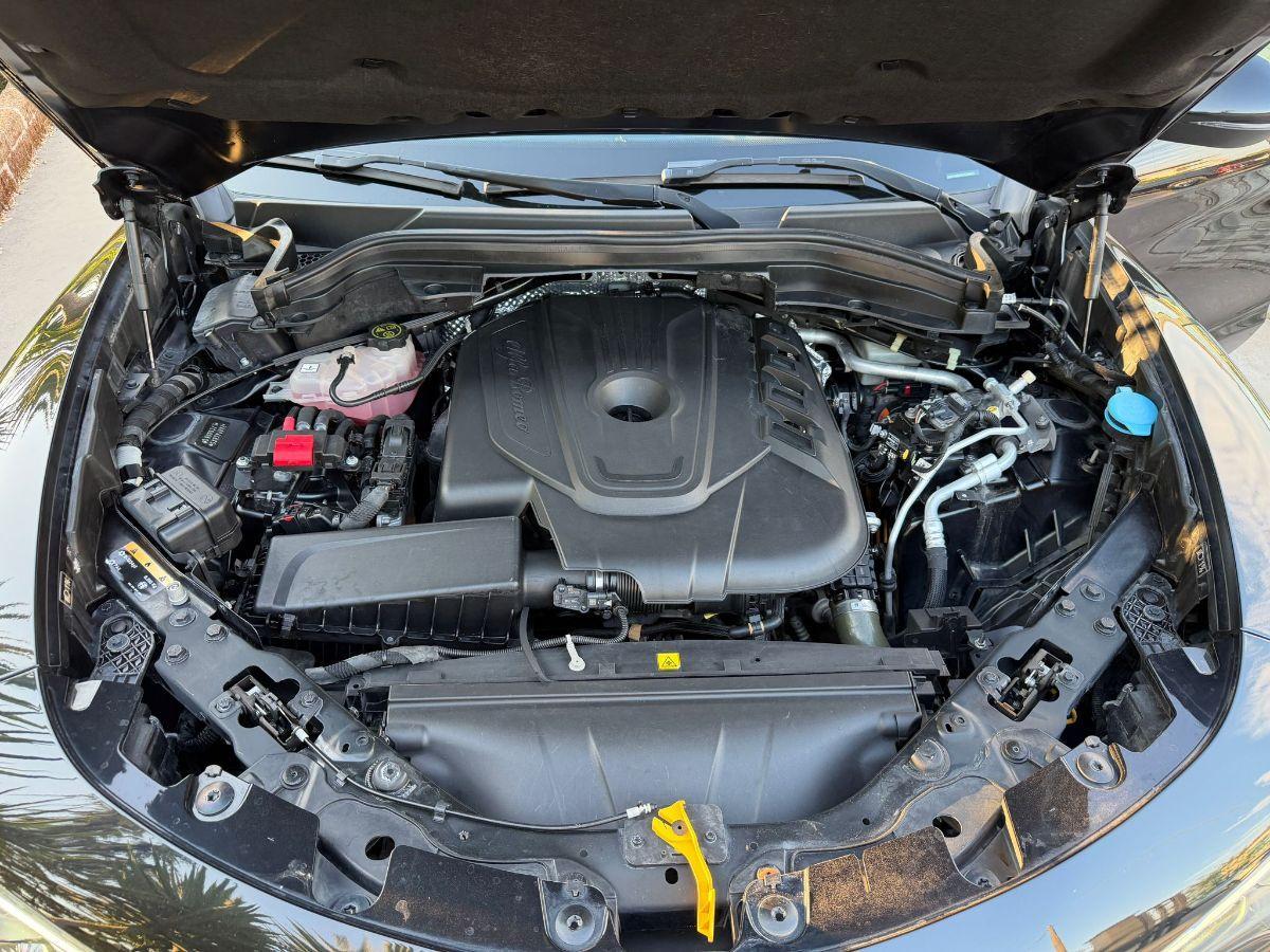 ALFA ROMEO - Stelvio van- 2.2 T.diesel 160CV AT8 RWD Super